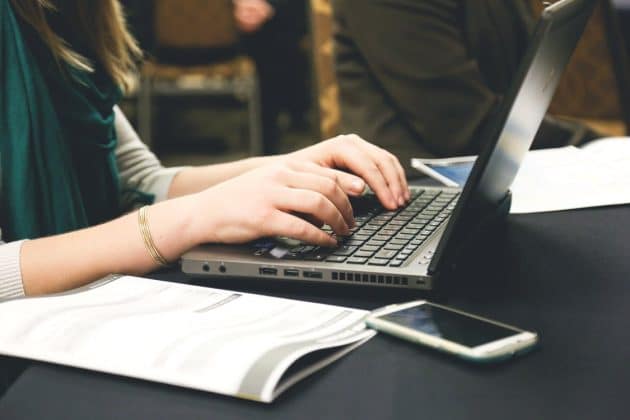 Top Information Technology Topics for Thesis Writing | ComputingForGeeks