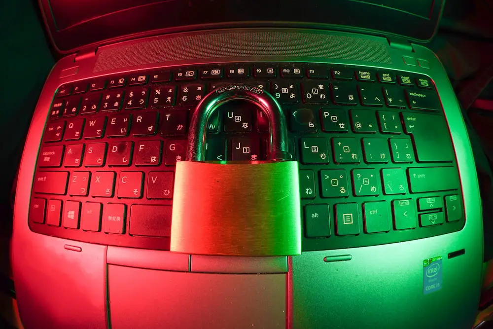 Cyber Crime Fighter