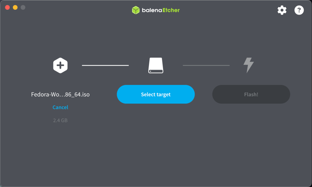 Installing Fedora 42-Step-by-Step Guide With Screenshots 1 Installing Fedora 42 Step by Step Guide With Screenshots 01