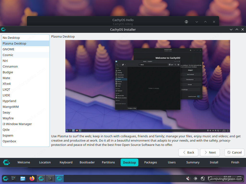 Calamares Desktop step listing Plasma Desktop, GNOME, Xfce, Hyprland and other desktop options with a preview pane
