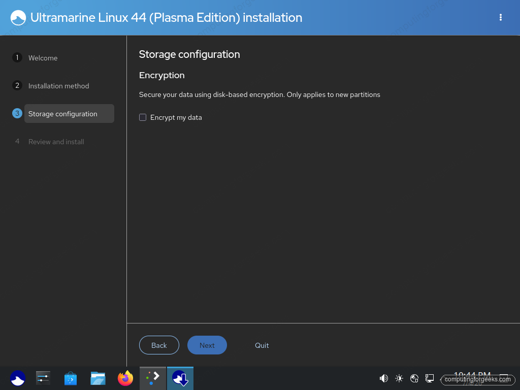 Ultramarine Linux 44 storage configuration step with optional disk encryption